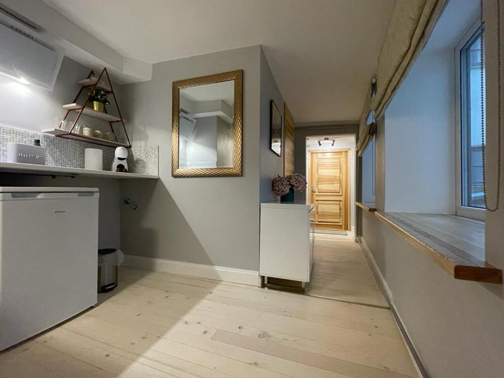 Cute Apartment For Young Travellers Riga Buitenkant foto